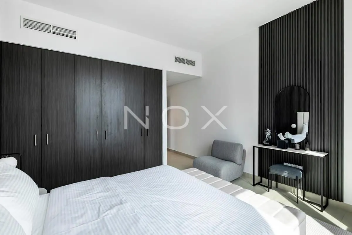White Serenity 2Br Perfect Spot For Leisure At Downtown Views 1 Apartment Dubai 0*,  United Arab Emirates