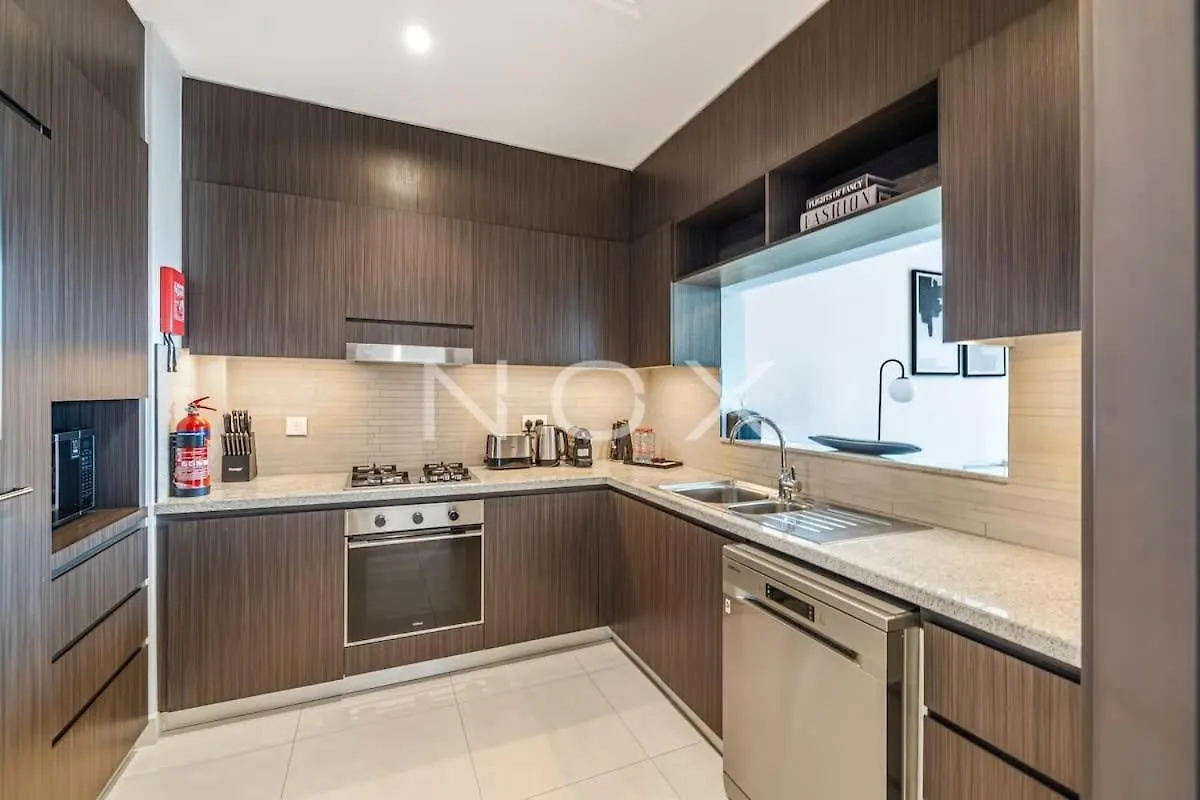 White Serenity 2Br Perfect Spot For Leisure At Downtown Views 1 Apartment Dubai