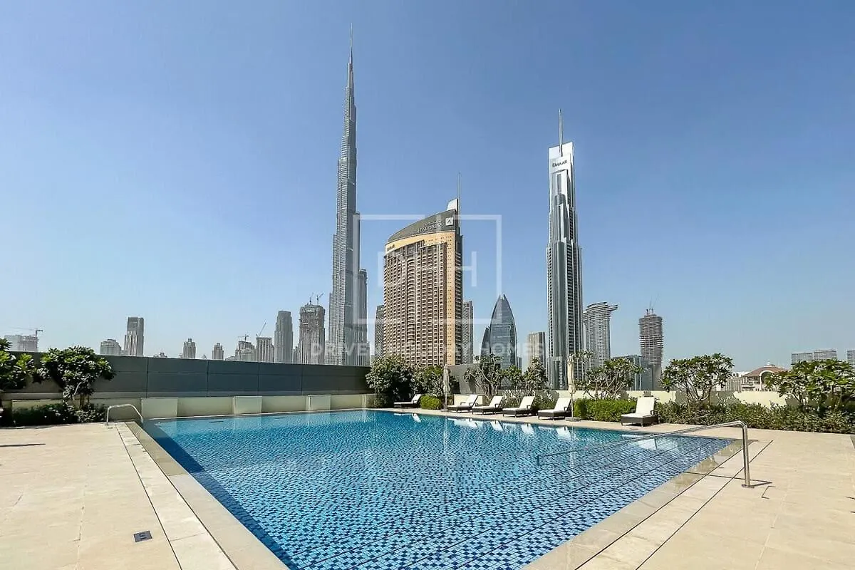 White Serenity 2Br Perfect Spot For Leisure At Downtown Views 1 Apartment Dubai 0*,  United Arab Emirates